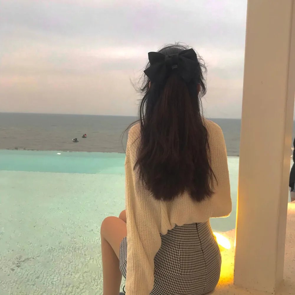 百万元与苦虫女